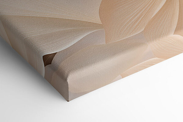 Delicate waves in soft colors